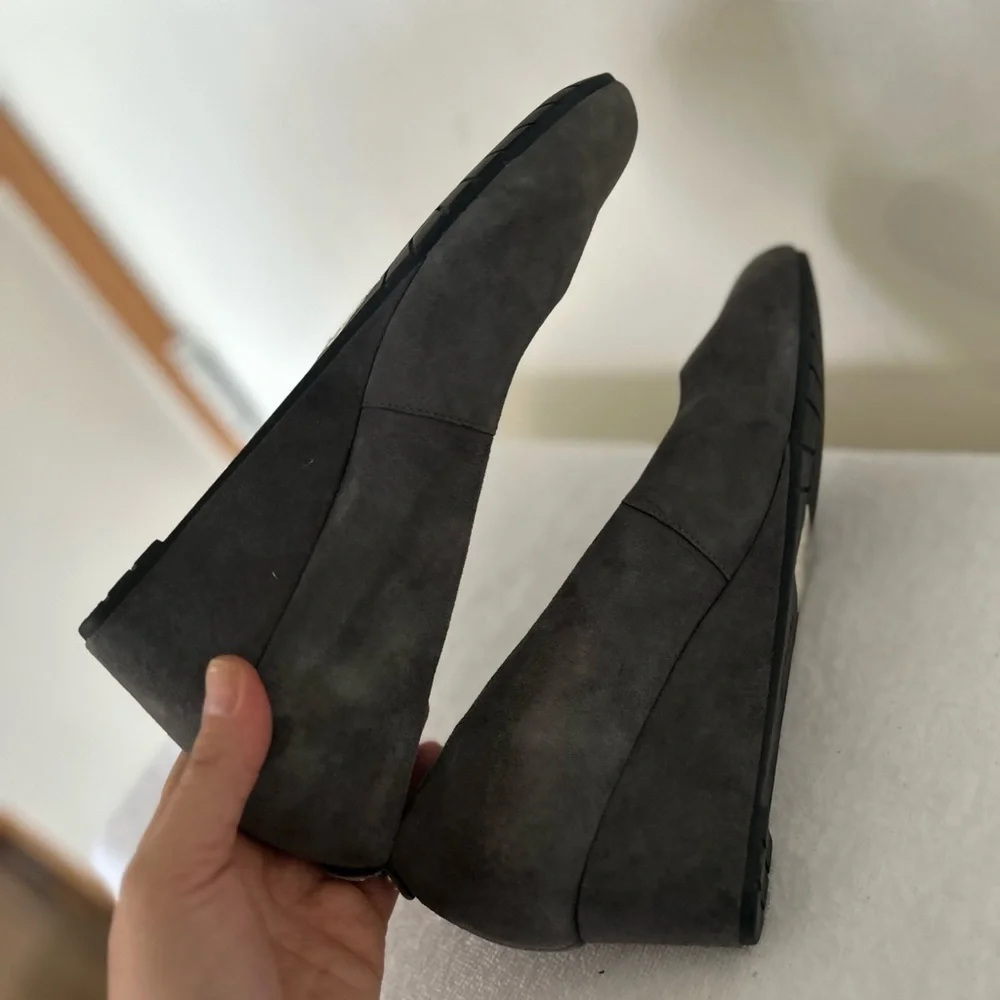 Clark's Gray Suede Wedges Size 9 1/2 W